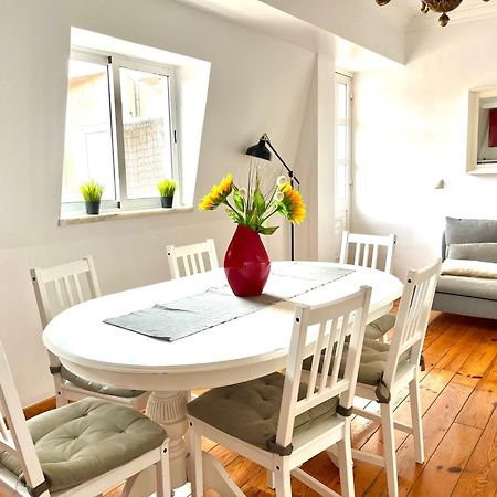 2 Bedroom, 2 Bathroom With Terrasse - Palma Residence Lisbona Esterno foto