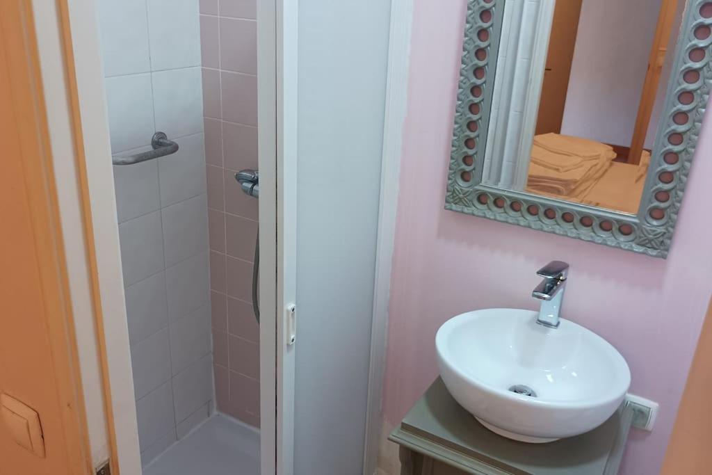 2 Bedroom, 2 Bathroom With Terrasse - Palma Residence Lisbona Esterno foto