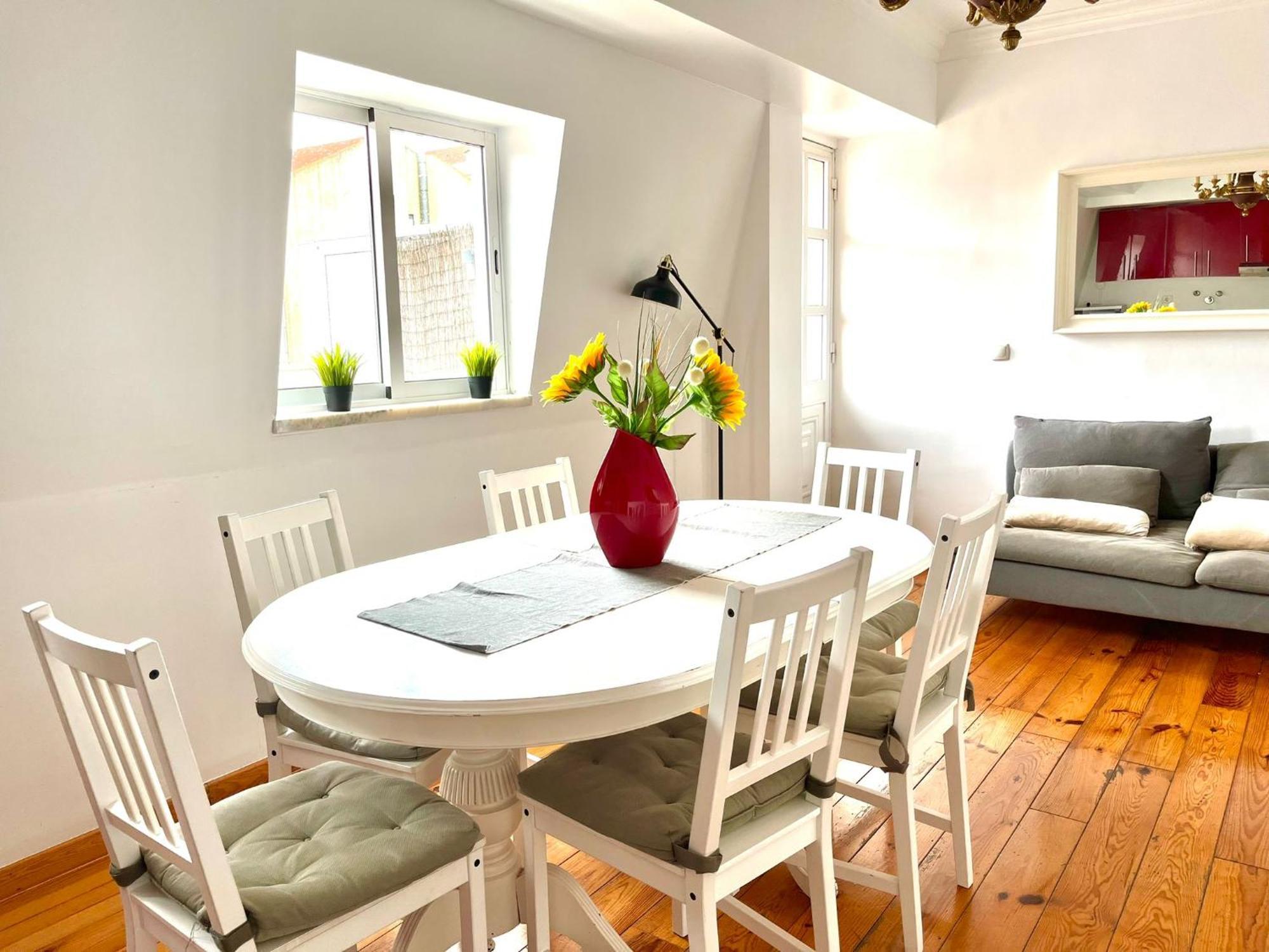 2 Bedroom, 2 Bathroom With Terrasse - Palma Residence Lisbona Esterno foto